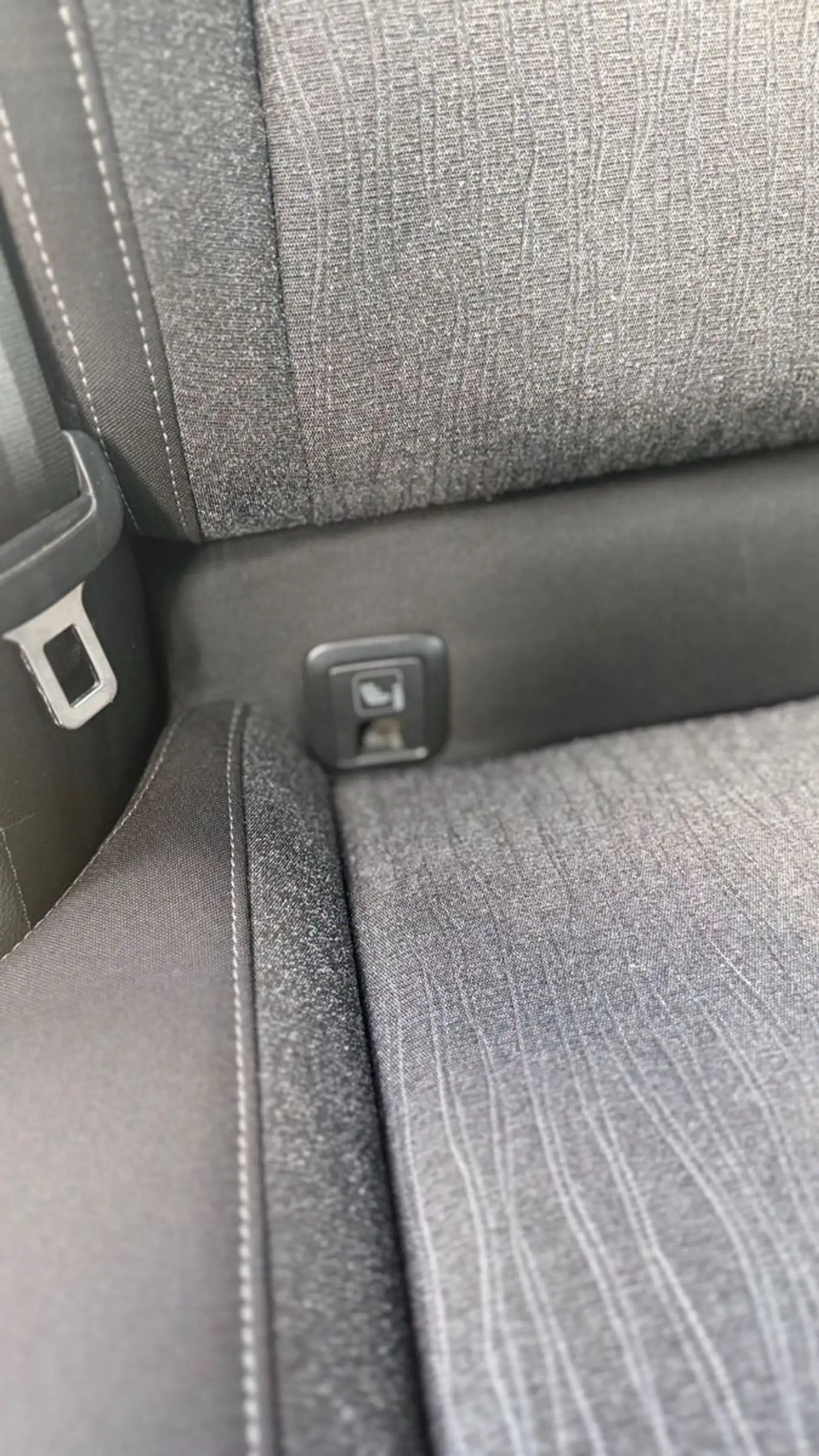 Skoda Karoq 1,5 1 Hand 81000km — photo 13