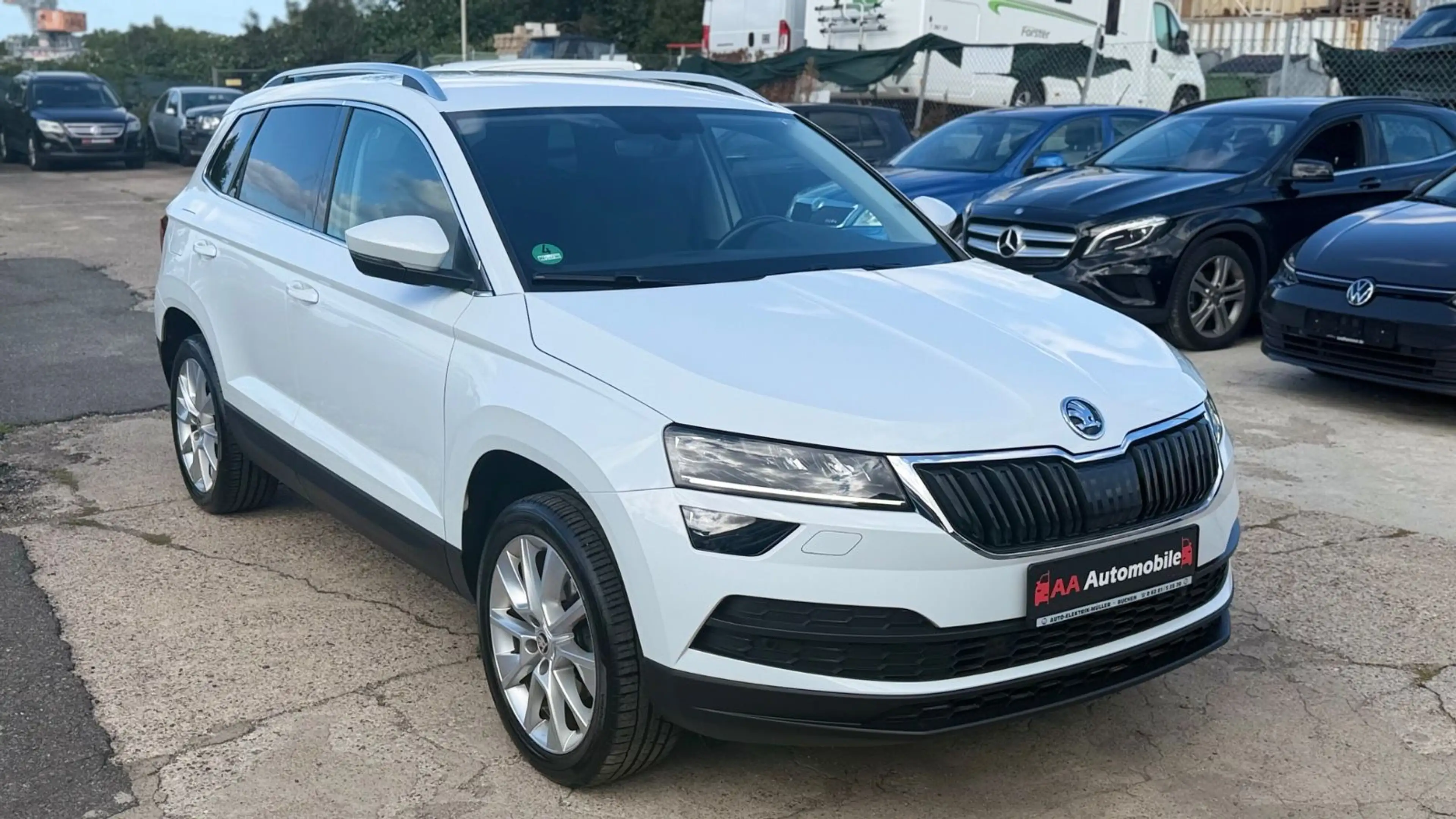 Skoda Karoq 1,5 1 Hand 81000km — photo 6