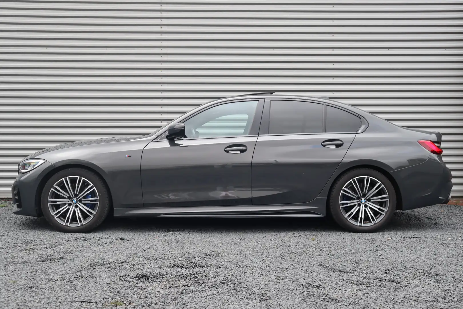 BMW 330 3-serie 330i M-Sport Panorama / Harman Kardon / La Gris - 2