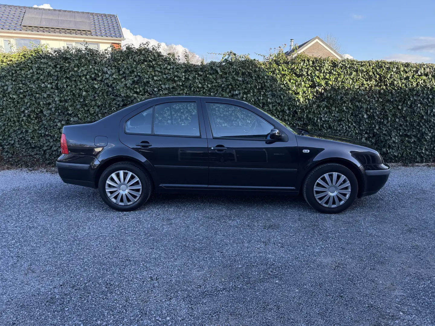 Volkswagen Bora 1.4-16V Trendline | Elekt. Ramen | APK tot 04-06-2 Negru - 2