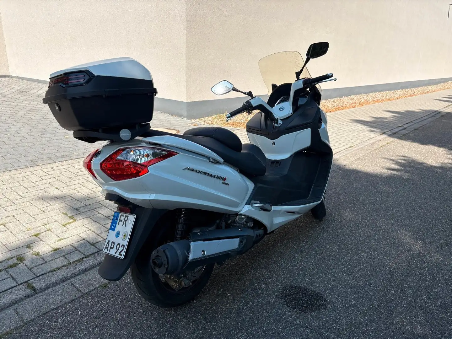 SYM Axsym 600i ABS White - 2