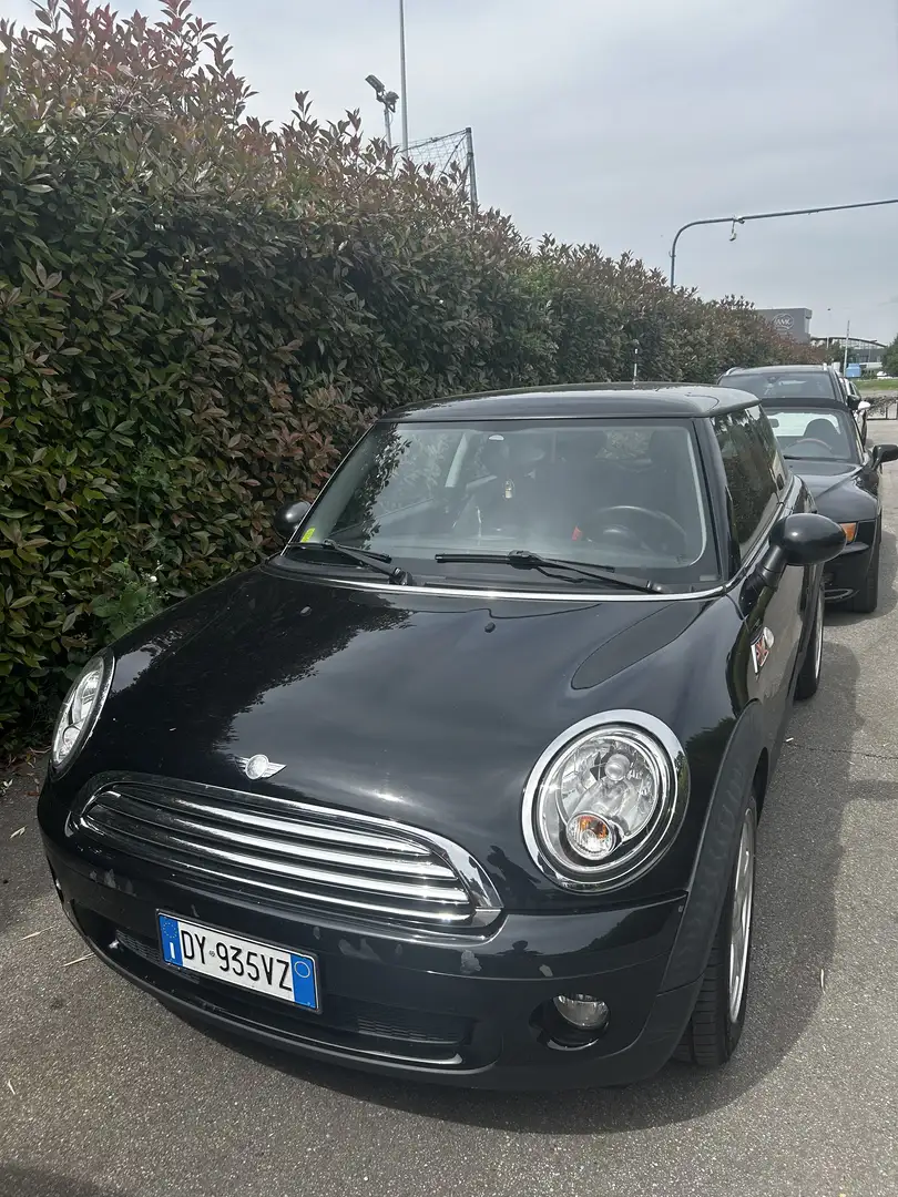 MINI One - 1