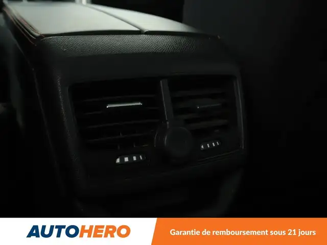 Peugeot 3008 view 15