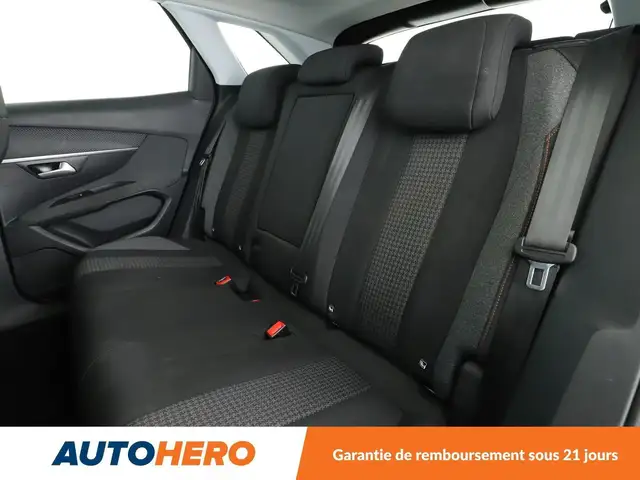 Peugeot 3008 view 17