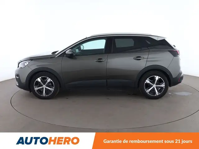 Peugeot 3008 view 3