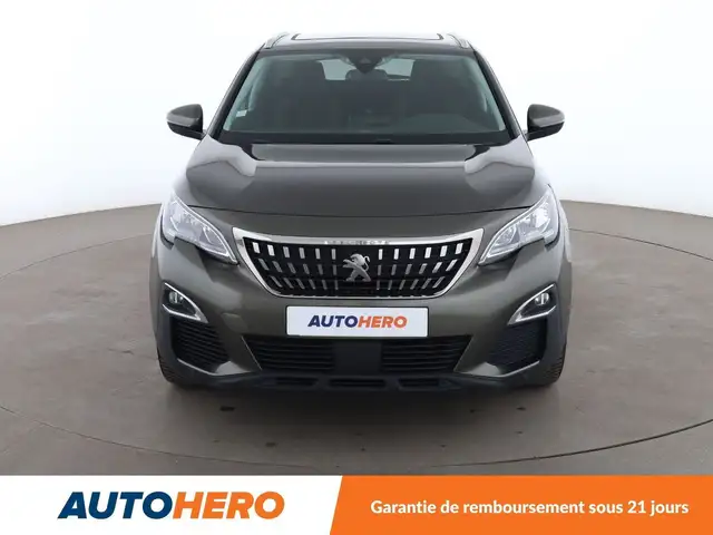 Peugeot 3008 view 9