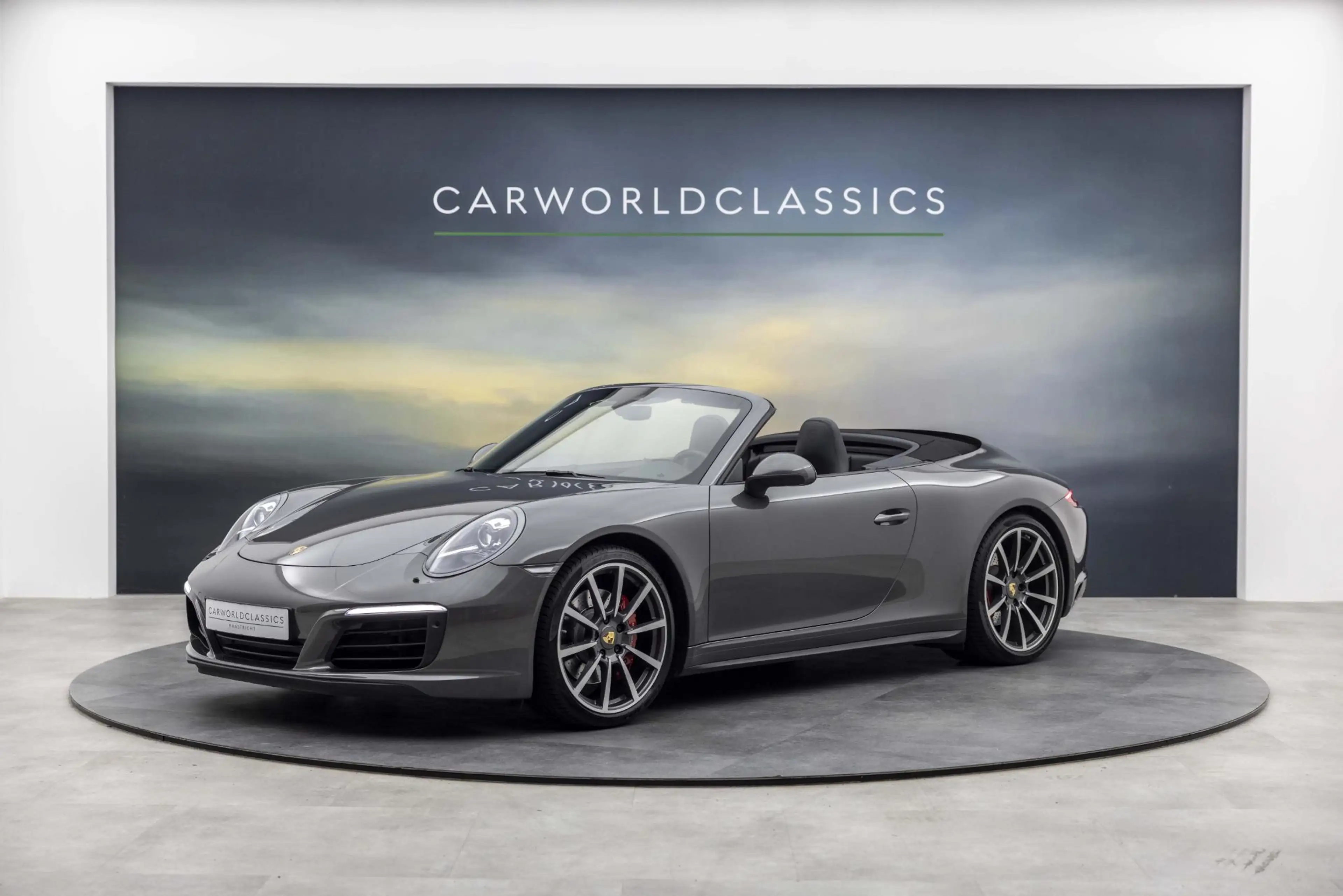 Porsche 991 991.2 - 3.0 CARRERA 4S CABRIO — photo 12
