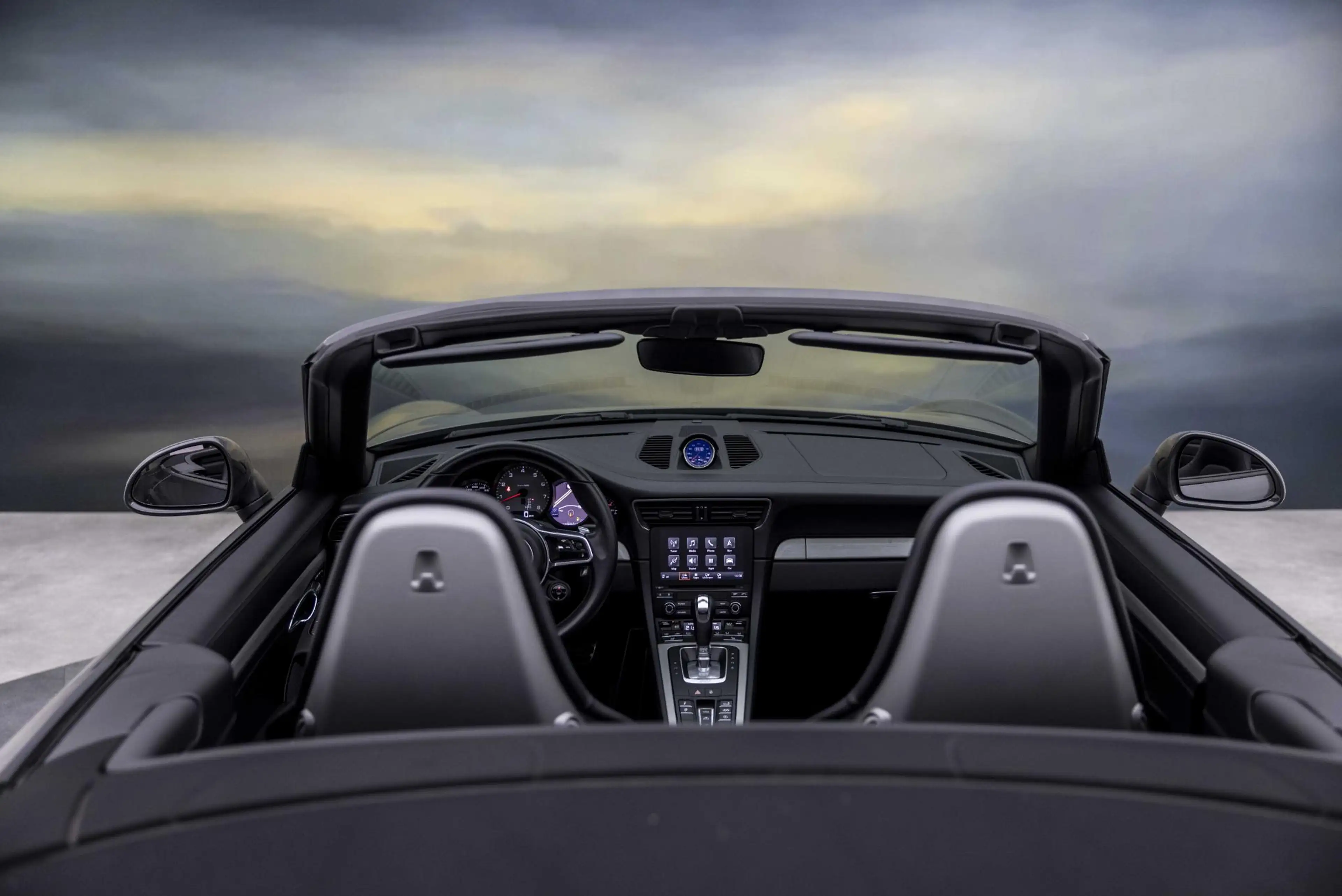 Porsche 991 991.2 - 3.0 CARRERA 4S CABRIO — photo 32
