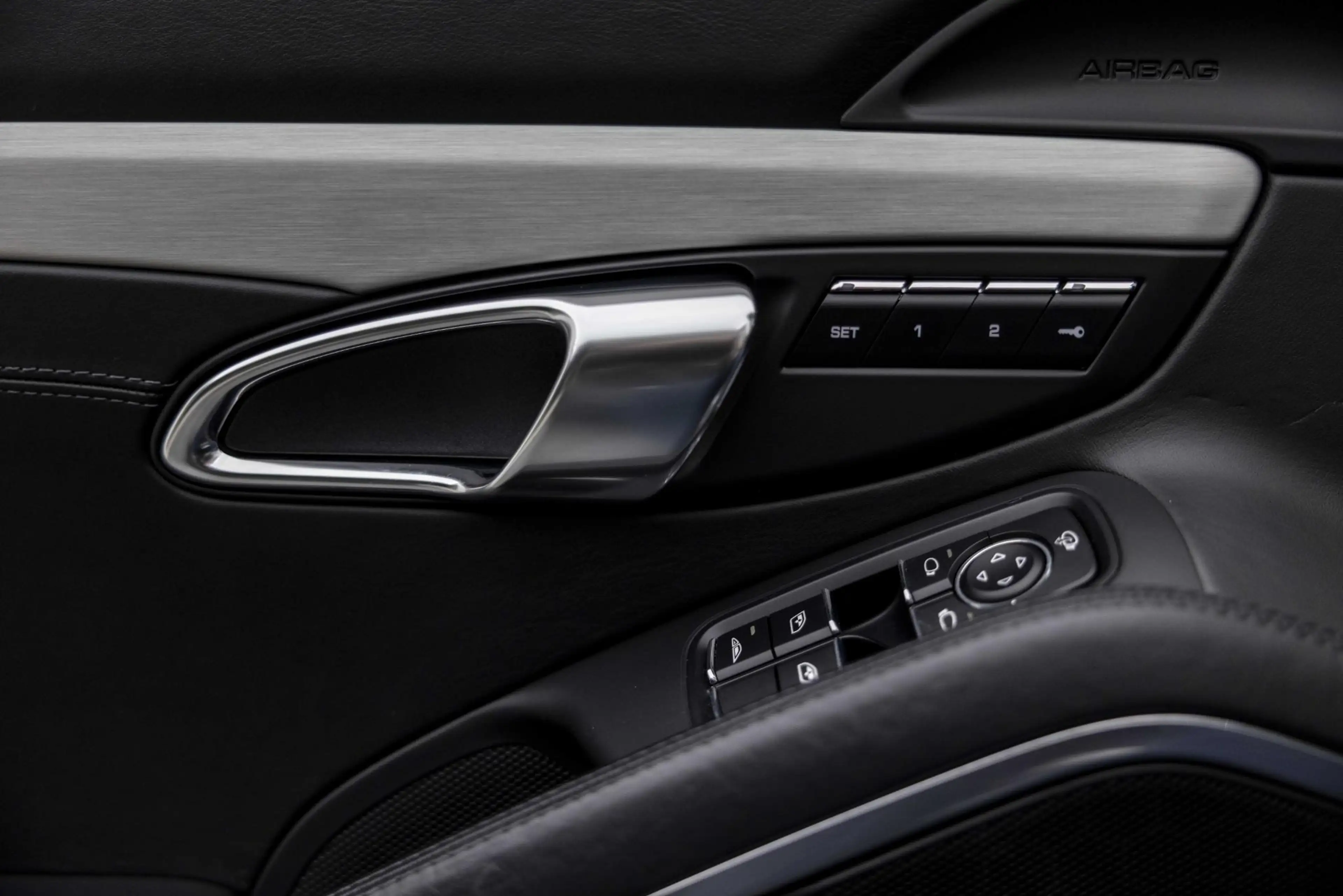 Porsche 991 991.2 - 3.0 CARRERA 4S CABRIO — photo 40