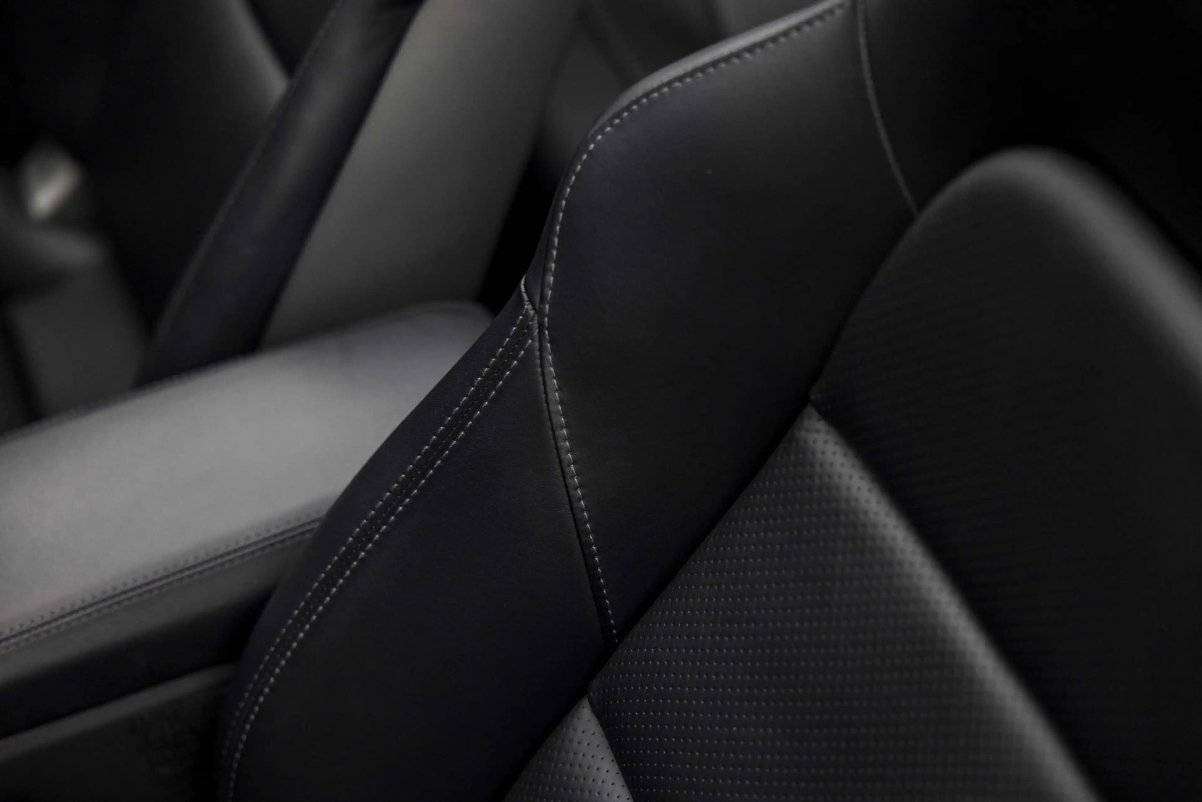 Porsche 991 991.2 - 3.0 CARRERA 4S CABRIO — photo 31