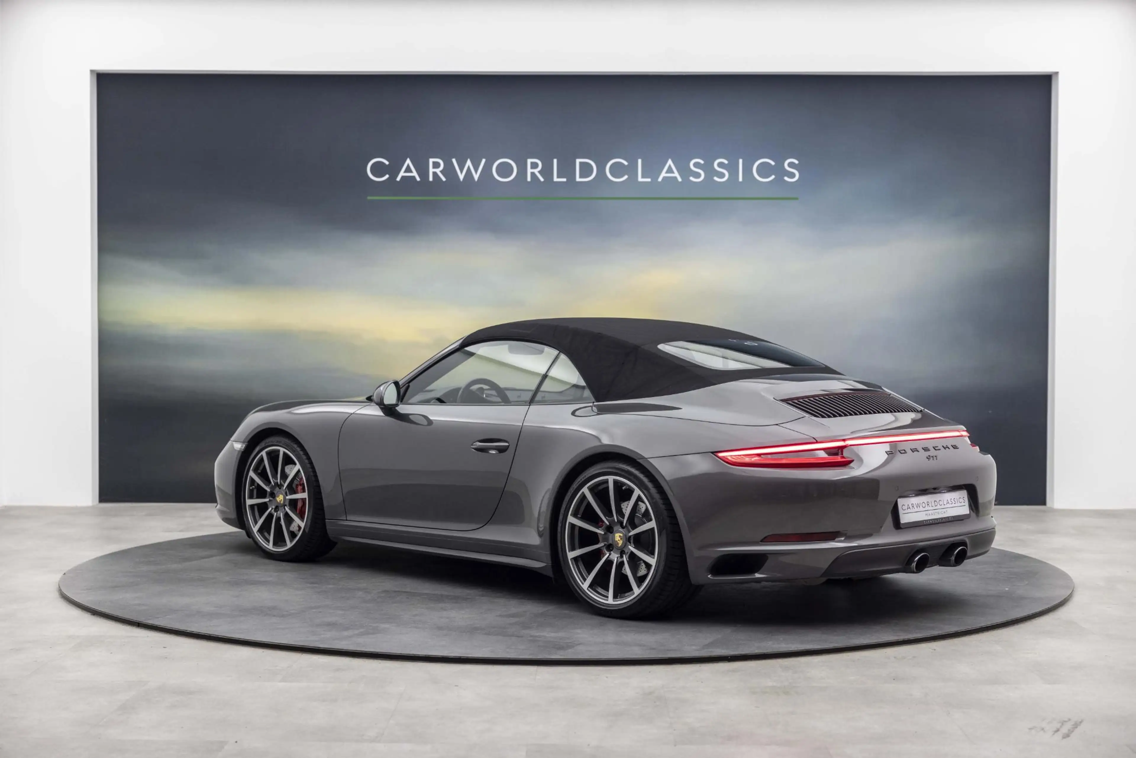 Porsche 991 991.2 - 3.0 CARRERA 4S CABRIO — photo 2