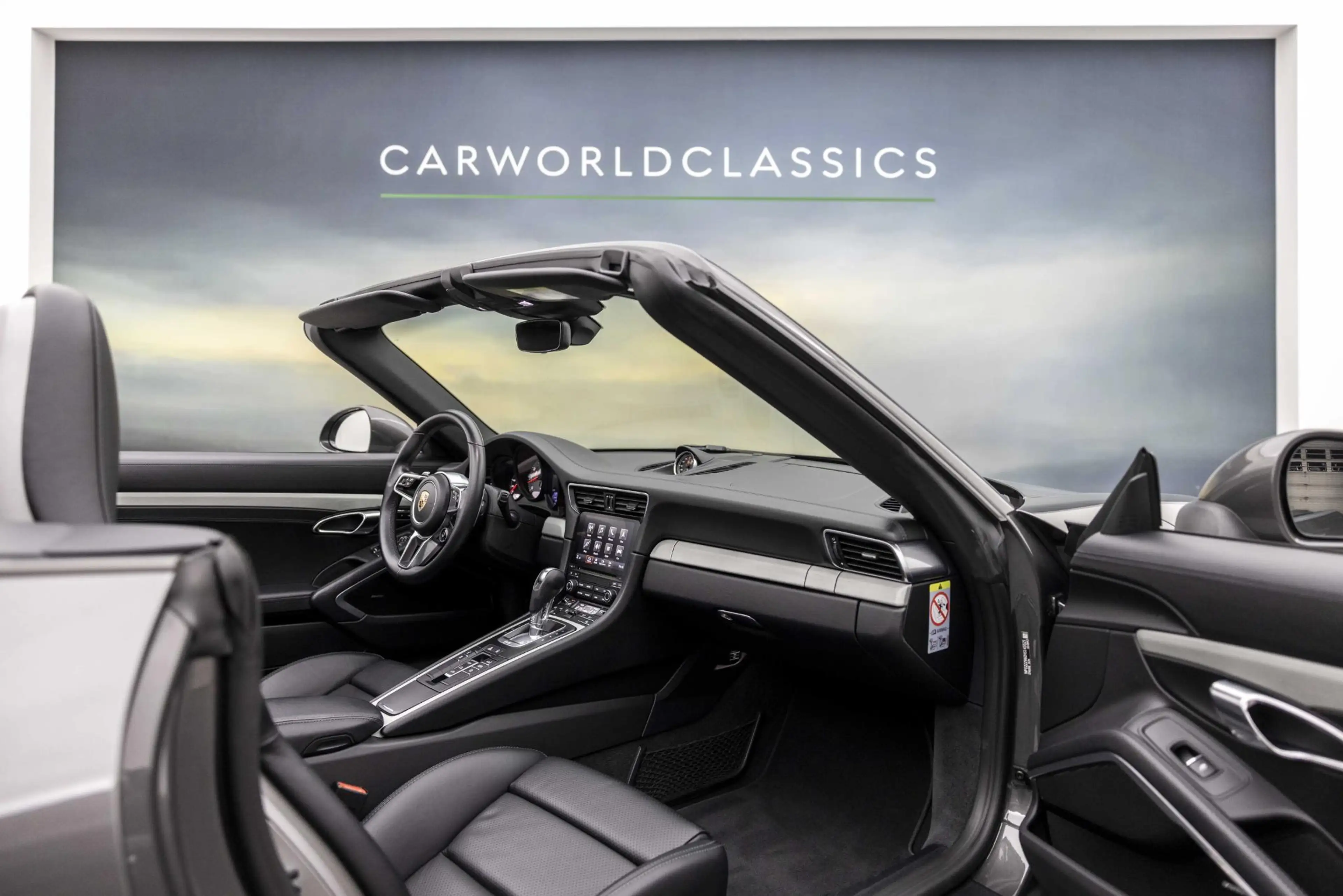Porsche 991 991.2 - 3.0 CARRERA 4S CABRIO — photo 33