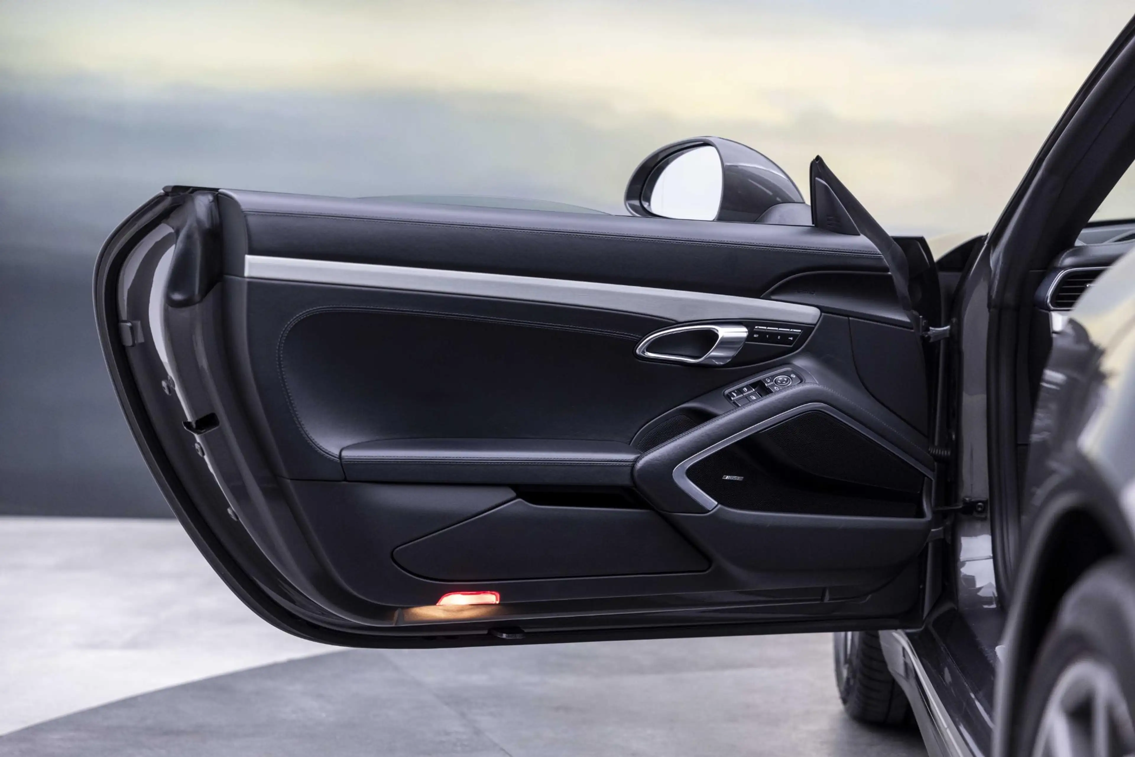 Porsche 991 991.2 - 3.0 CARRERA 4S CABRIO — photo 38