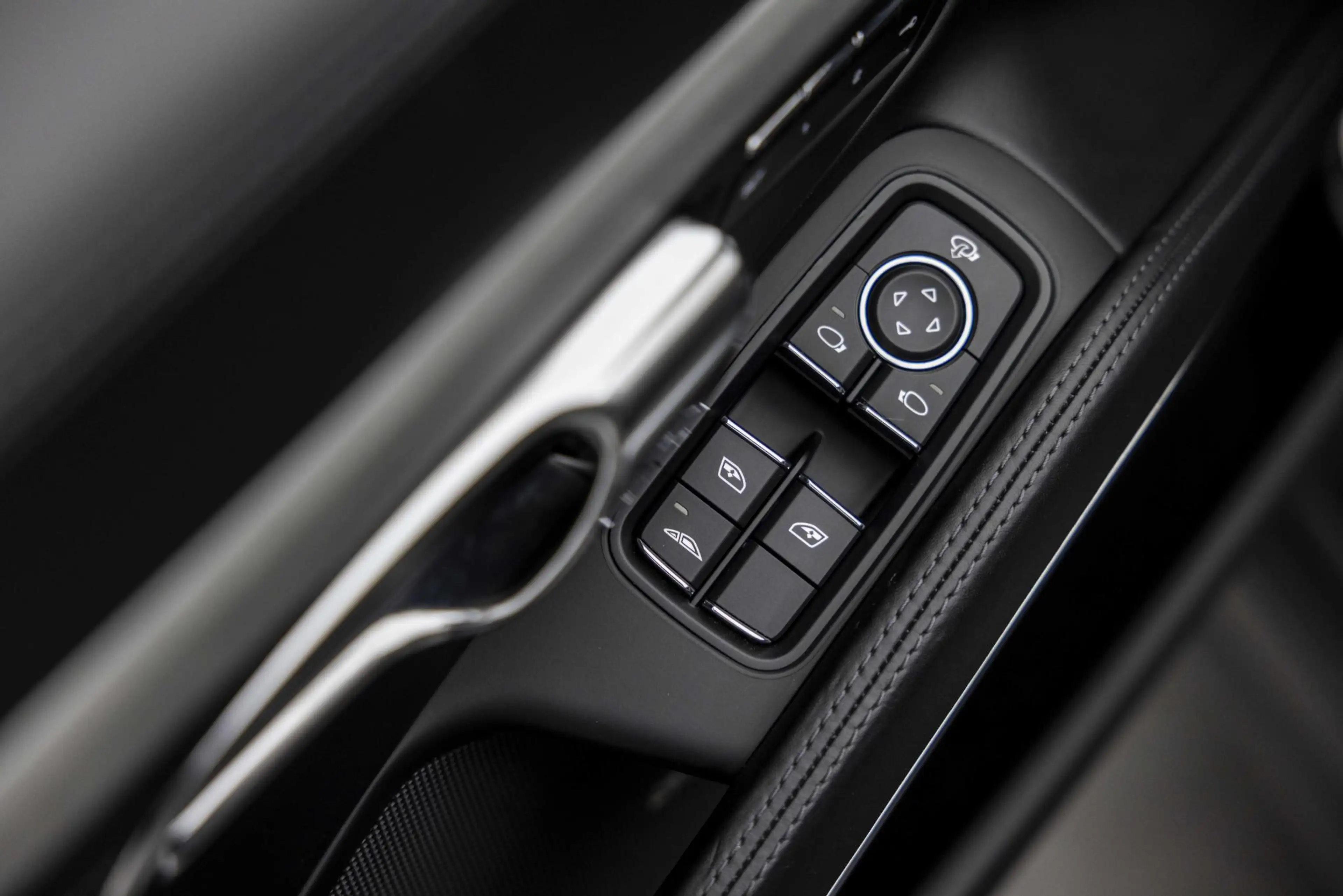 Porsche 991 991.2 - 3.0 CARRERA 4S CABRIO — photo 39