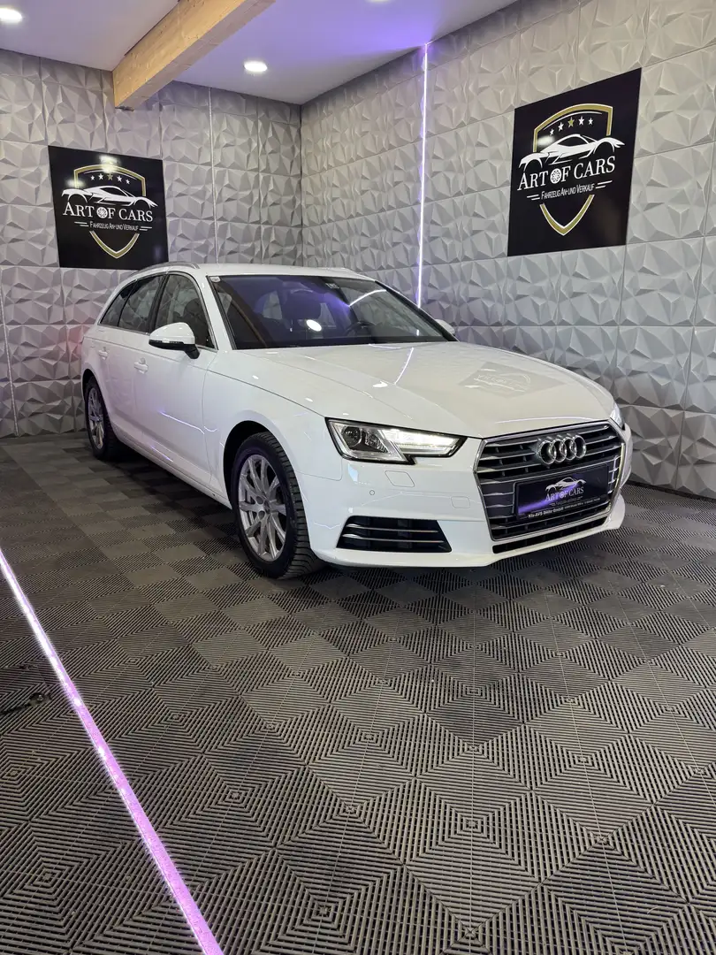 Audi A4 TDI Sport/Xenon/Virtual Cockpit/ SHZ/S-Tronic Weiß - 2