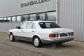 Mercedes-Benz S 560 SEL Youngtimer 121438km Wit - thumbnail 23