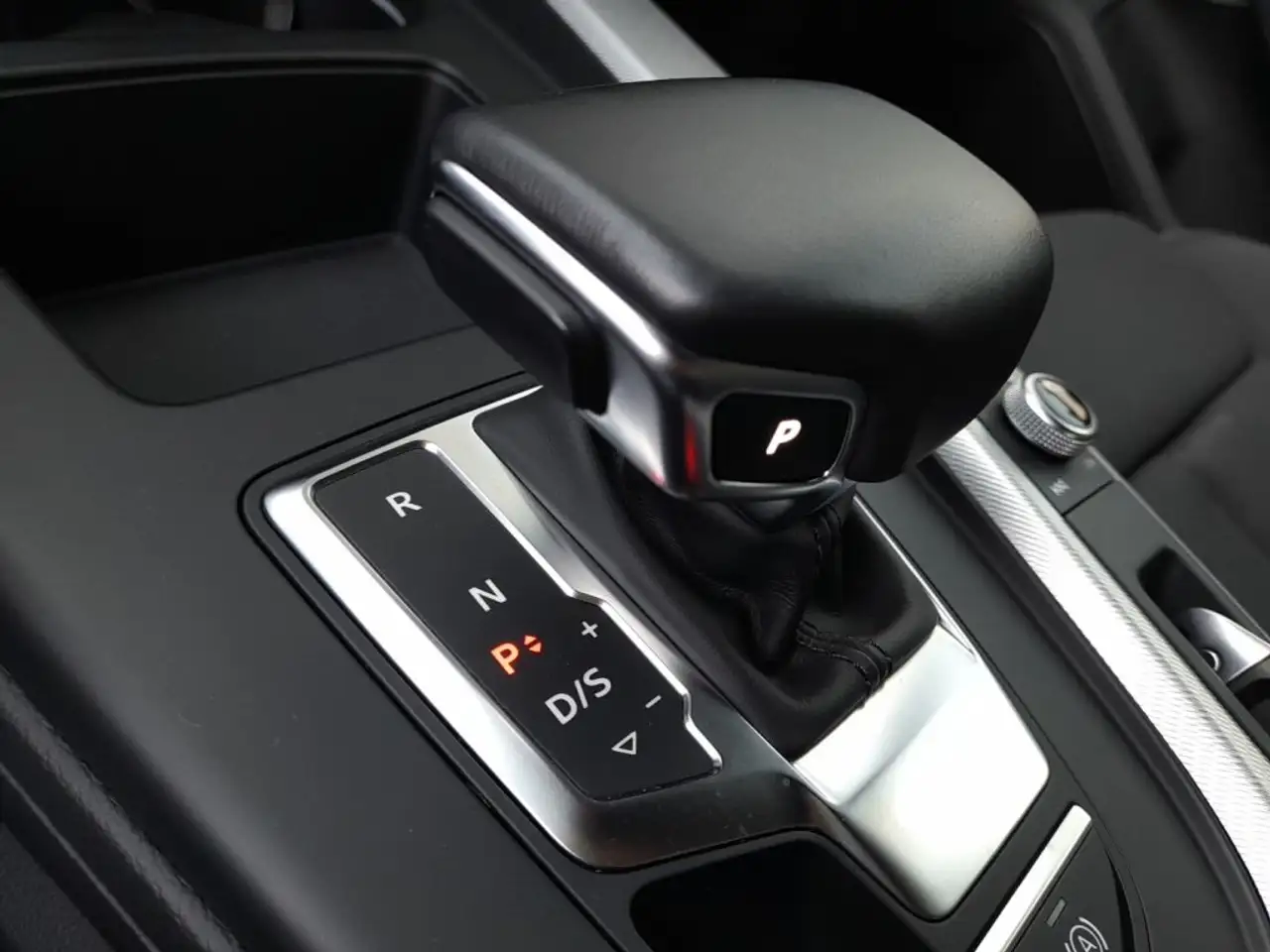 Audi A5 SB S-LINE 40 TDI S-tr *19 ZOLL / MATRIX LED / STANDHZG / VIRTUELL / KAMERA / OPTIKPAKET SCHWARZ* 7