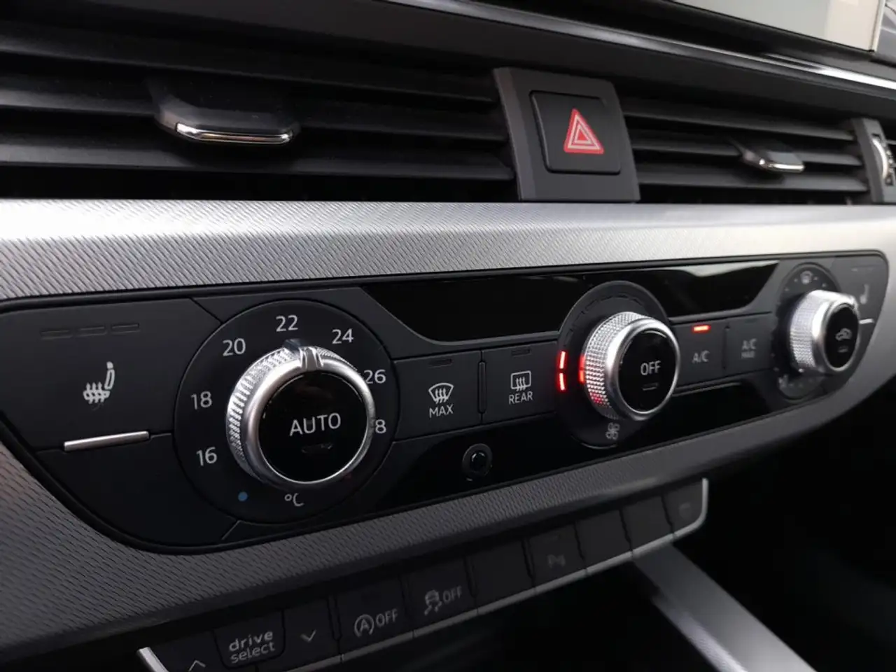 Audi A5 SB S-LINE 40 TDI S-tr *19 ZOLL / MATRIX LED / STANDHZG / VIRTUELL / KAMERA / OPTIKPAKET SCHWARZ* 6