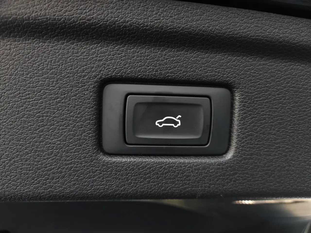 Audi A5 SB S-LINE 40 TDI S-tr *19 ZOLL / MATRIX LED / STANDHZG / VIRTUELL / KAMERA / OPTIKPAKET SCHWARZ* 14