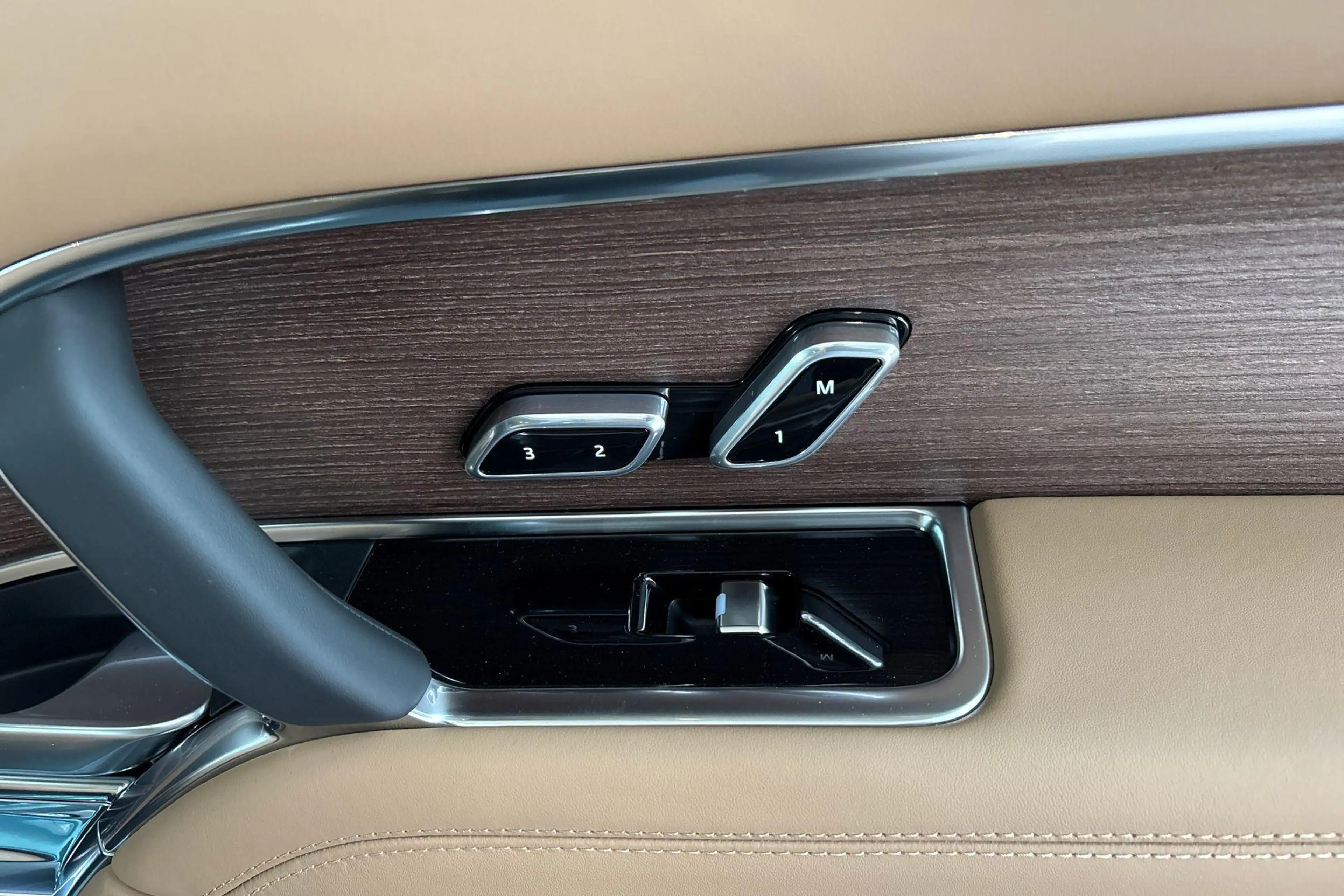 Land Rover Range Rover P460e HSE | Signature Sound | Premium Pack | Comfo — photo 11