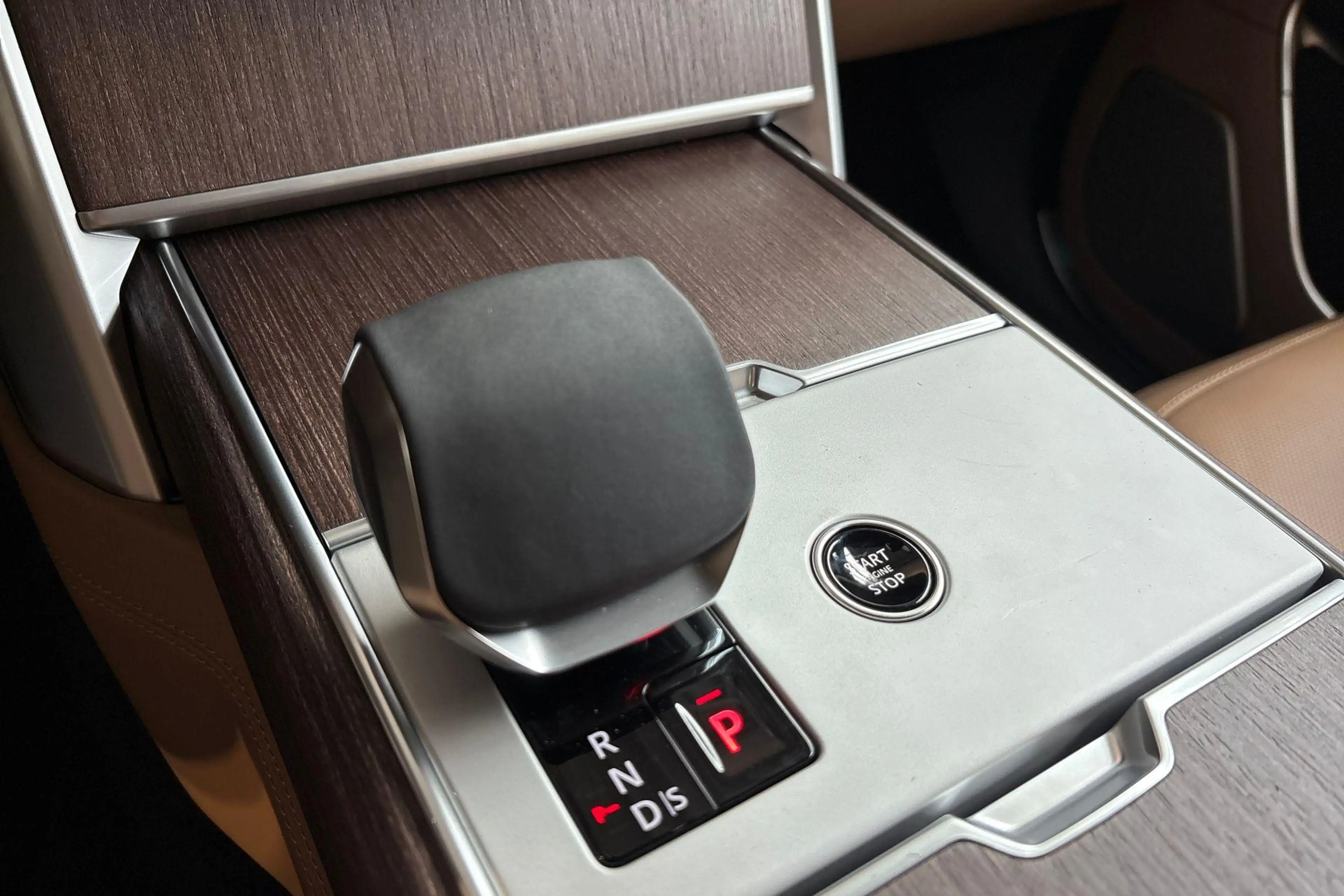 Land Rover Range Rover P460e HSE | Signature Sound | Premium Pack | Comfo — photo 15