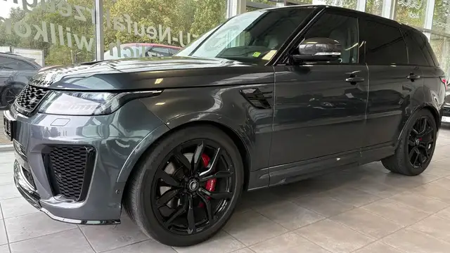 Land Rover Range Rover Sport view 9