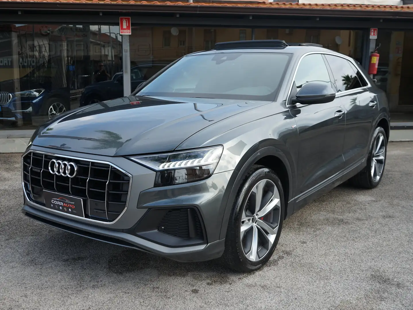 Audi Q8 50 3.0 tdi mhev quattro tiptronic IVA ESPOSTA Grigio - 1