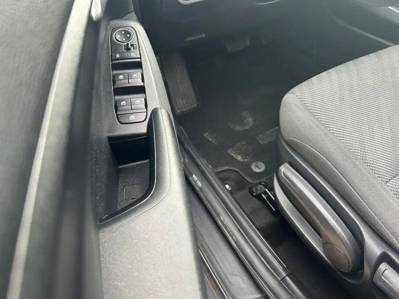 Kia Seltos снимка Kia Seltos