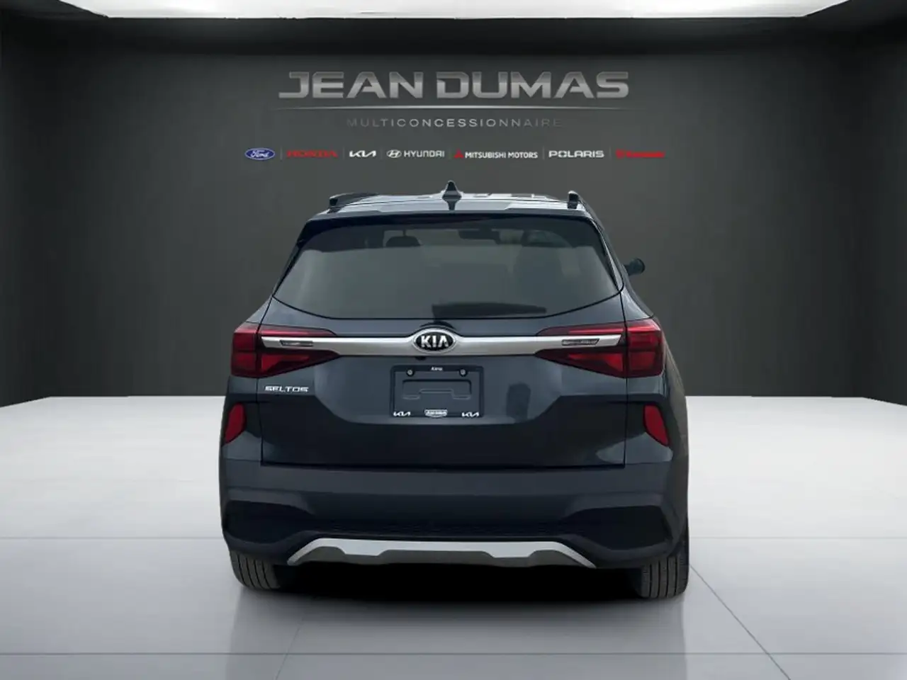 Kia Seltos снимка Kia Seltos