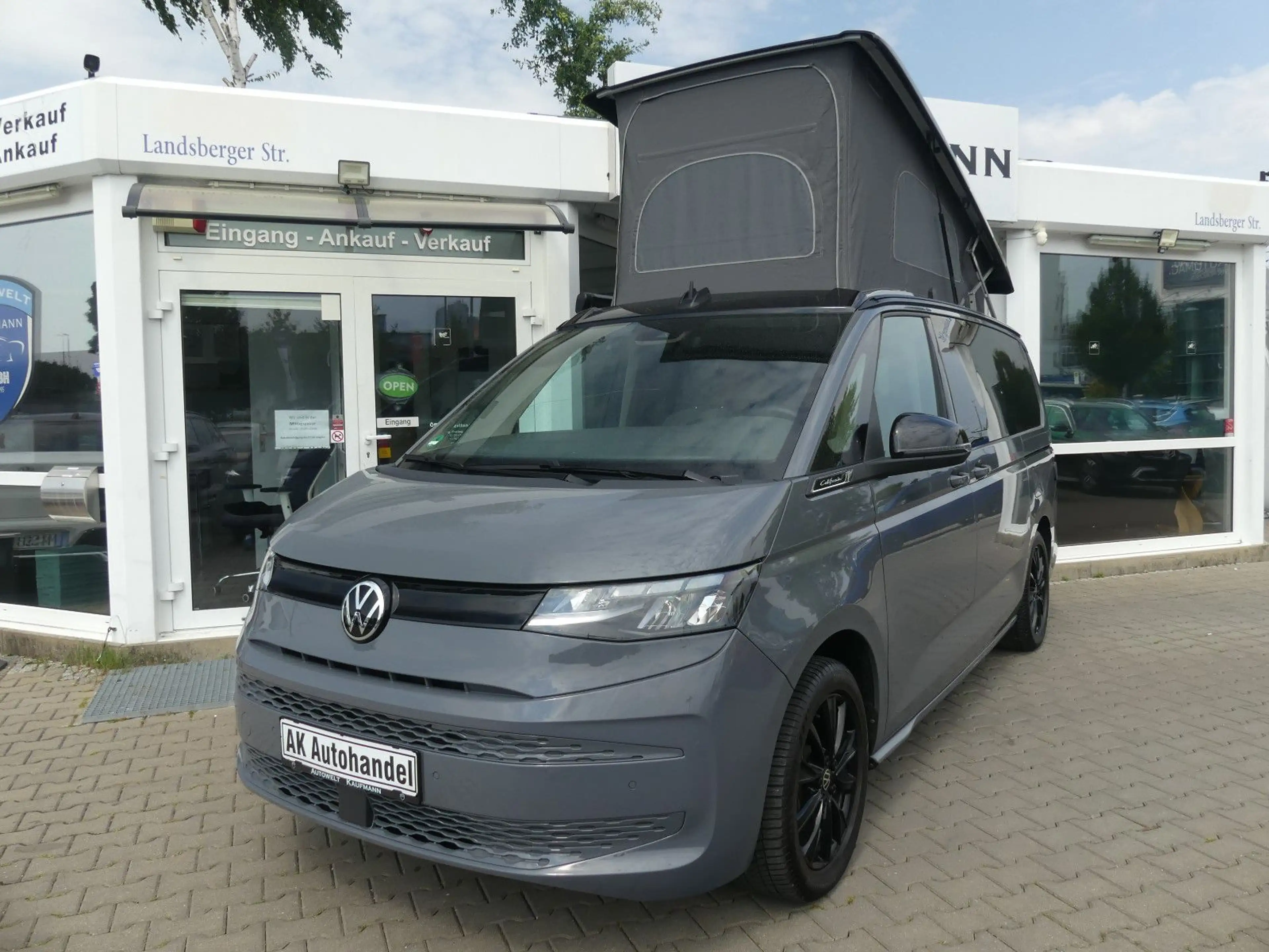 Volkswagen T7 California Beach Camper Ocean LED AHK Standhz
