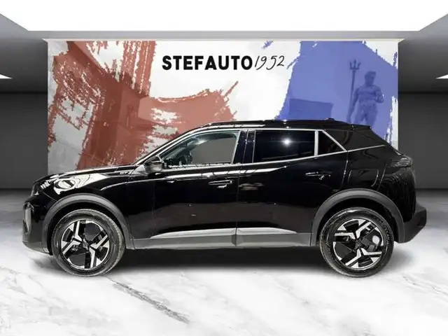 Peugeot 2008 view 3