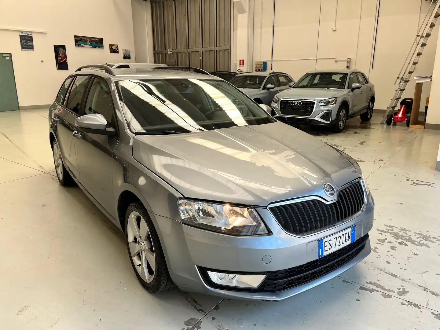 Skoda Octavia Octavia Wagon 1.6 tdi cr Style Grigio - 1