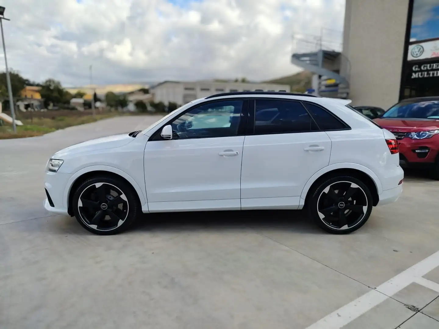 Audi RS Q3 Q3 I 2011 2.5 tfsi quattro s-tronic Bianco - 2