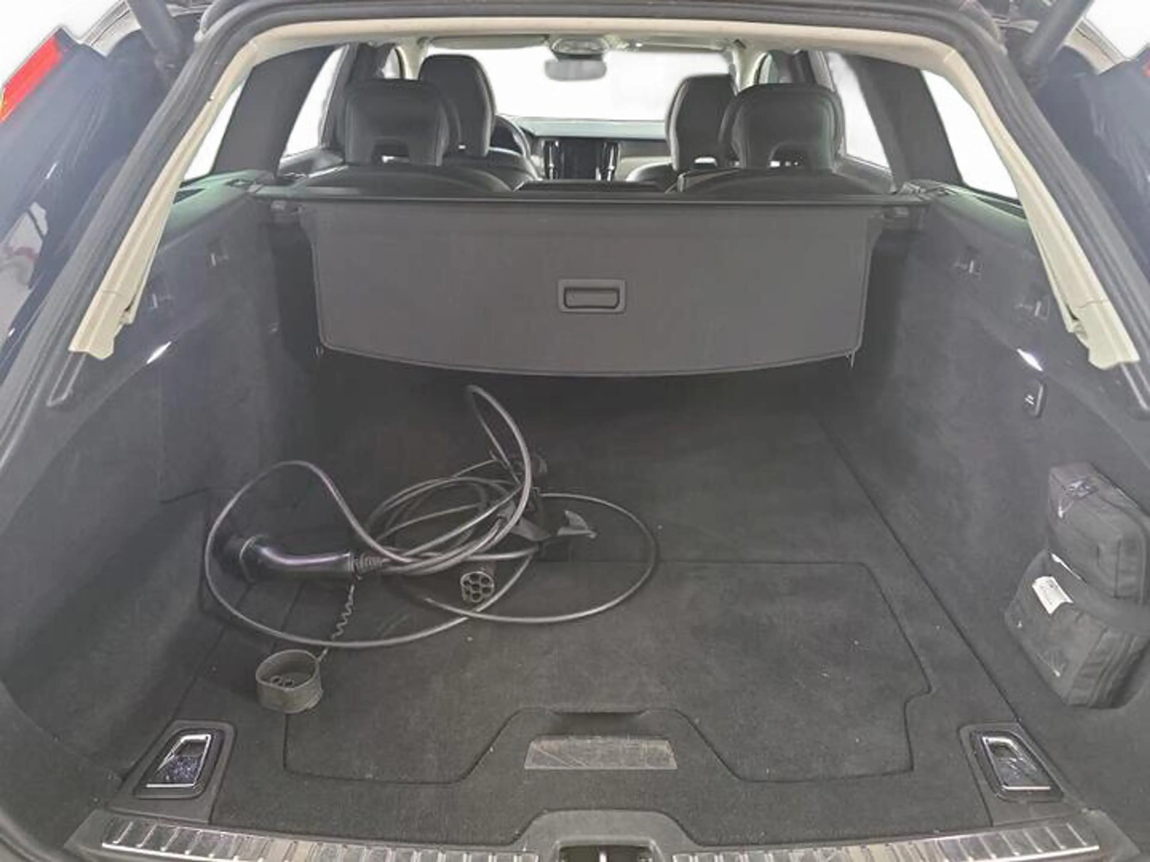 Volvo V90 2.0 T6 - PLUG IN HYBRIDE - INSCRIPTION Expressi... — photo 10