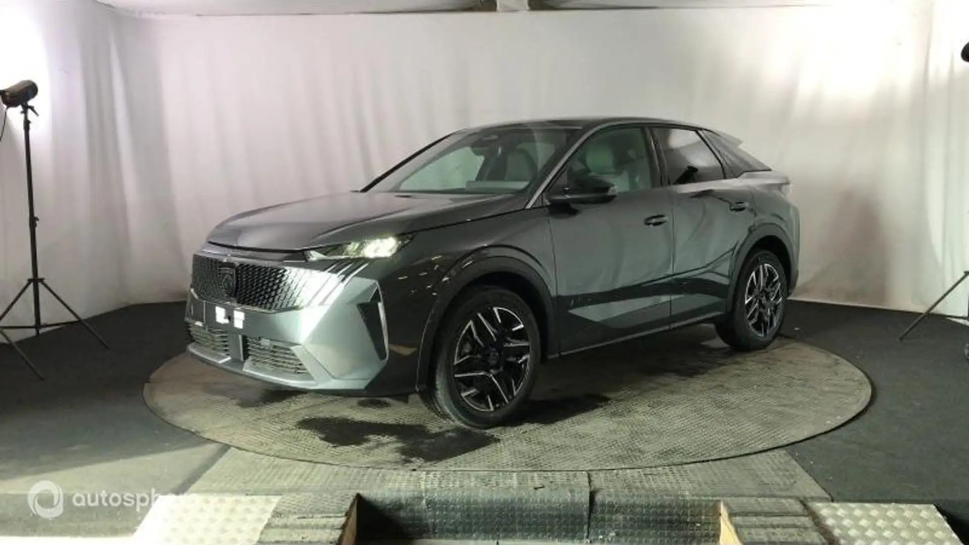 Peugeot 3008 1.2 Hybrid 145ch Allure e-DCS6 - 1