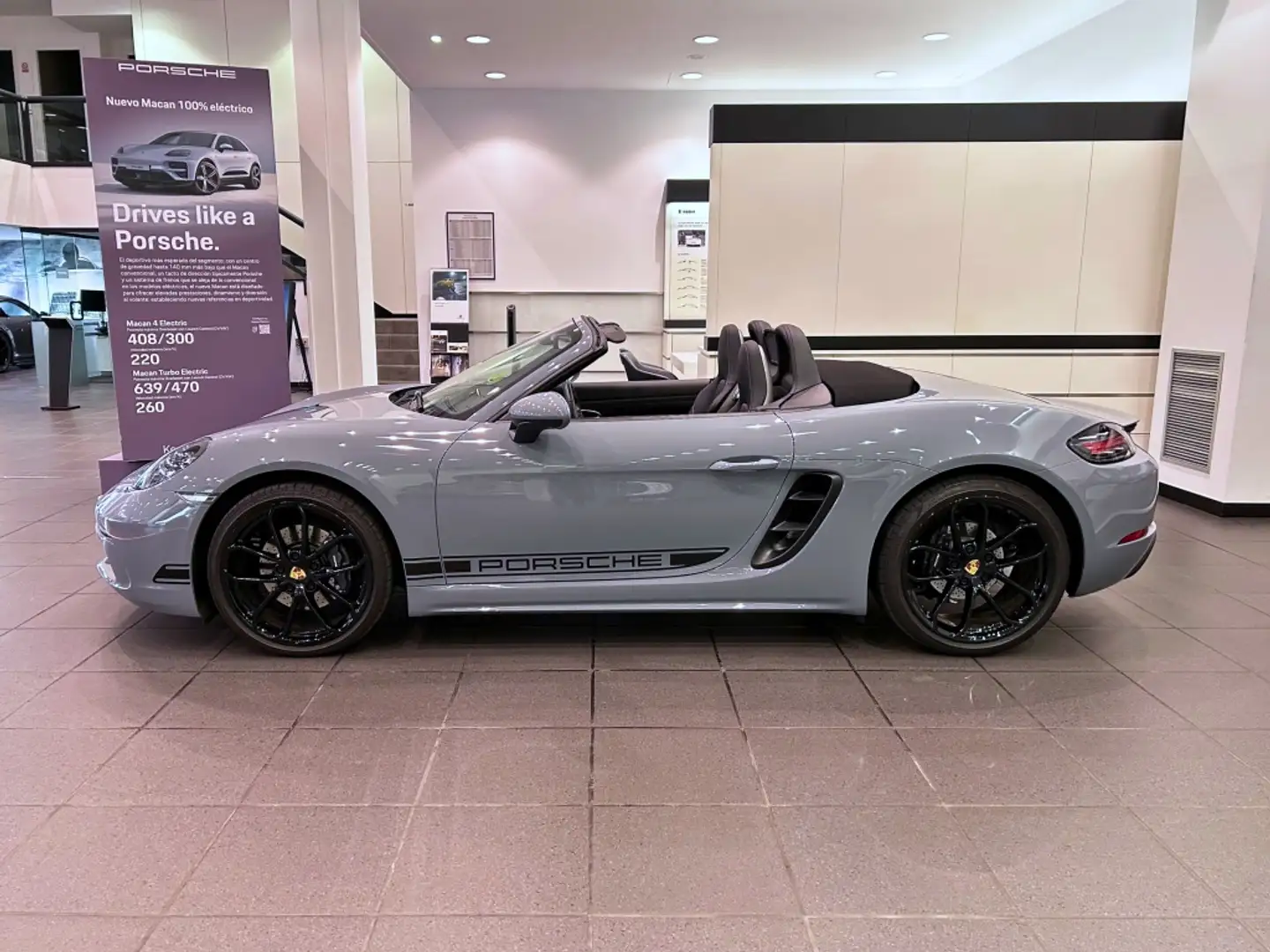 Porsche Boxster Style Edition PDK Gris - 2