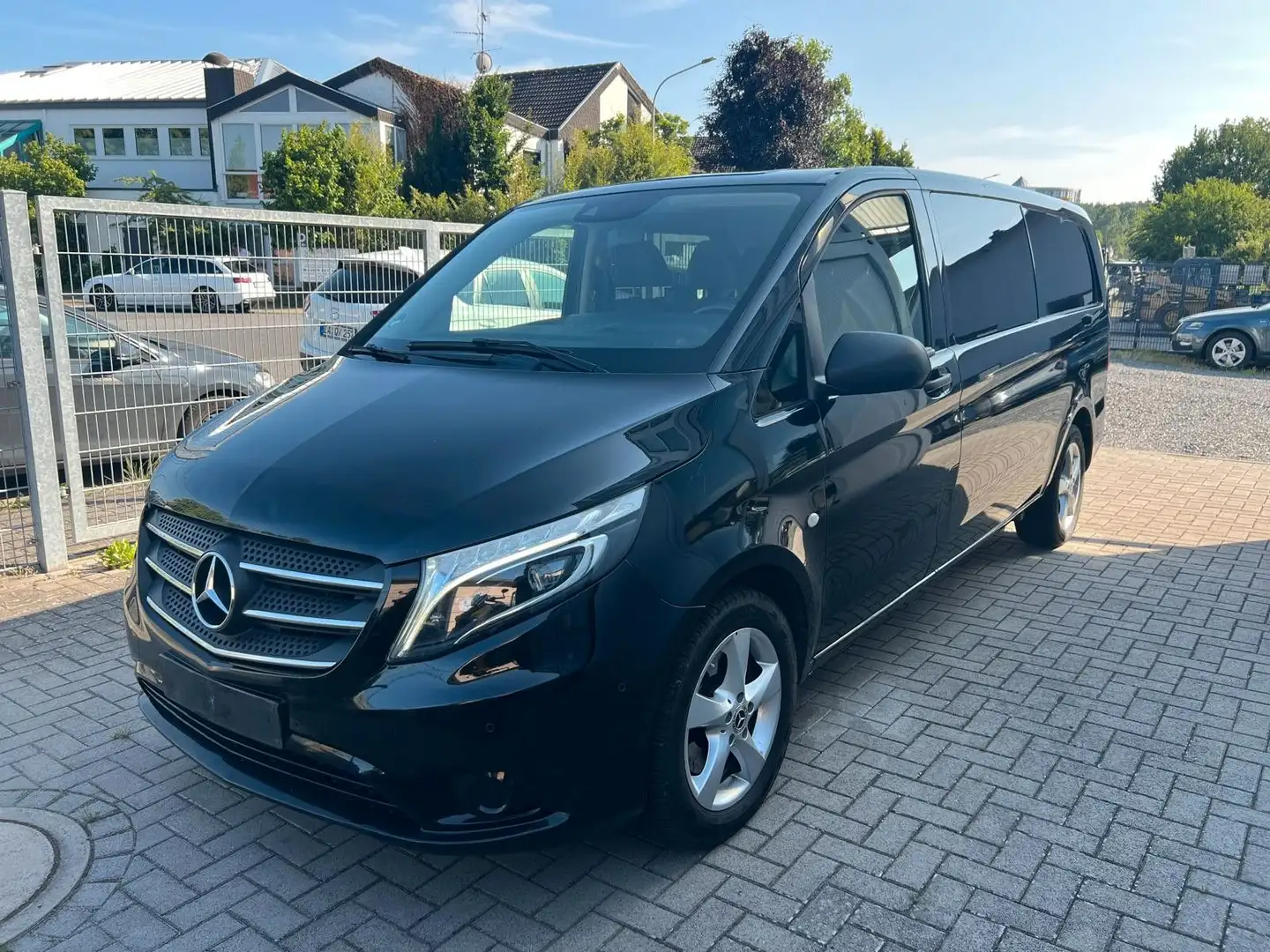 Mercedes-Benz Vito Mixto 116 119 CDI/BT extralang 6 Sitze Fekete - 1