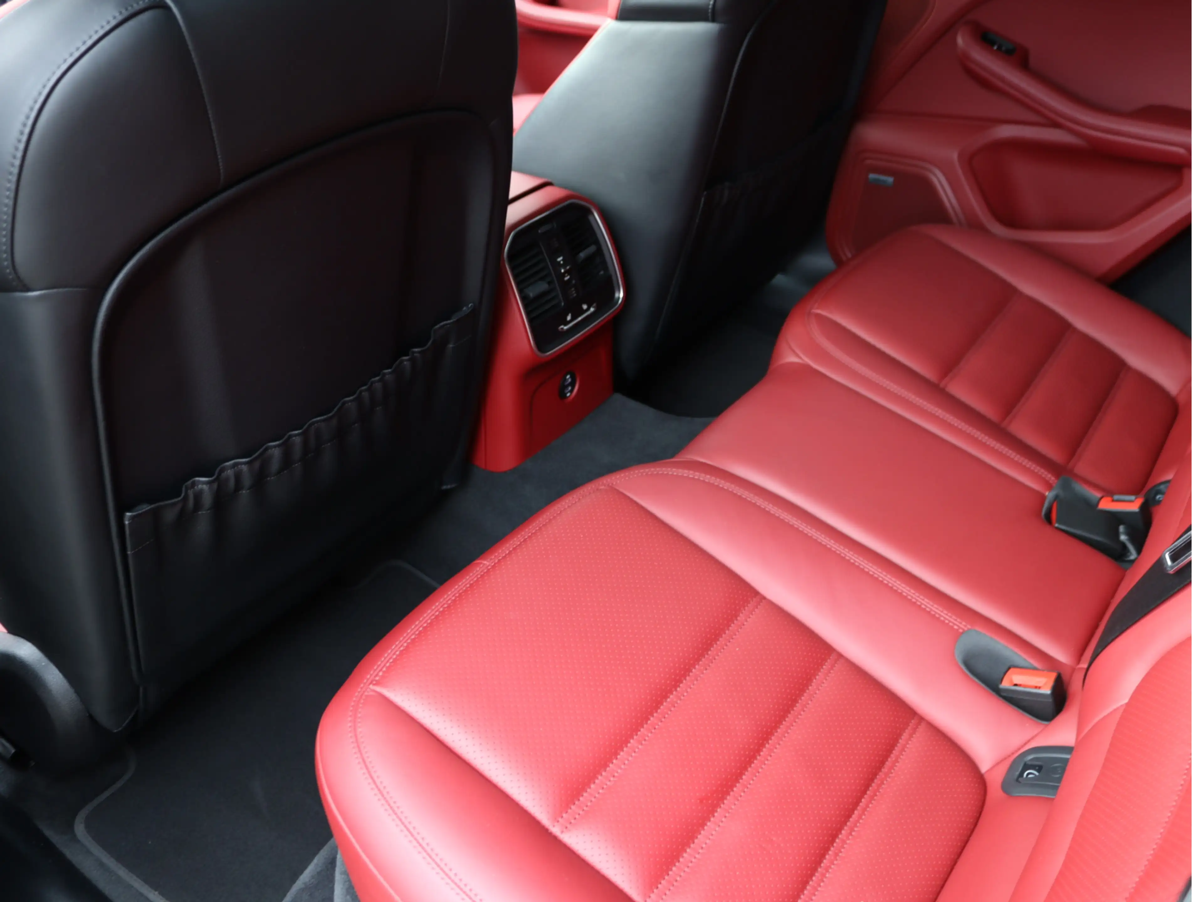Porsche Macan 2.9 GTS | Pano | Sport Chrono | Luchtvering | BOSE — photo 35