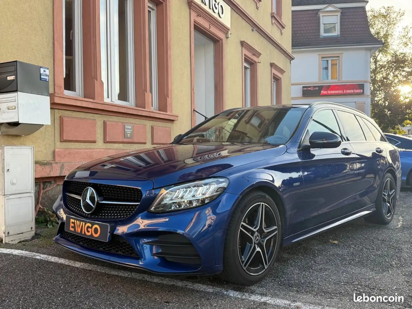 Mercedes-Benz C 220 break 220 d 9g-tronic-amg line-night-edition-garantie 6 mois Bleu - 2