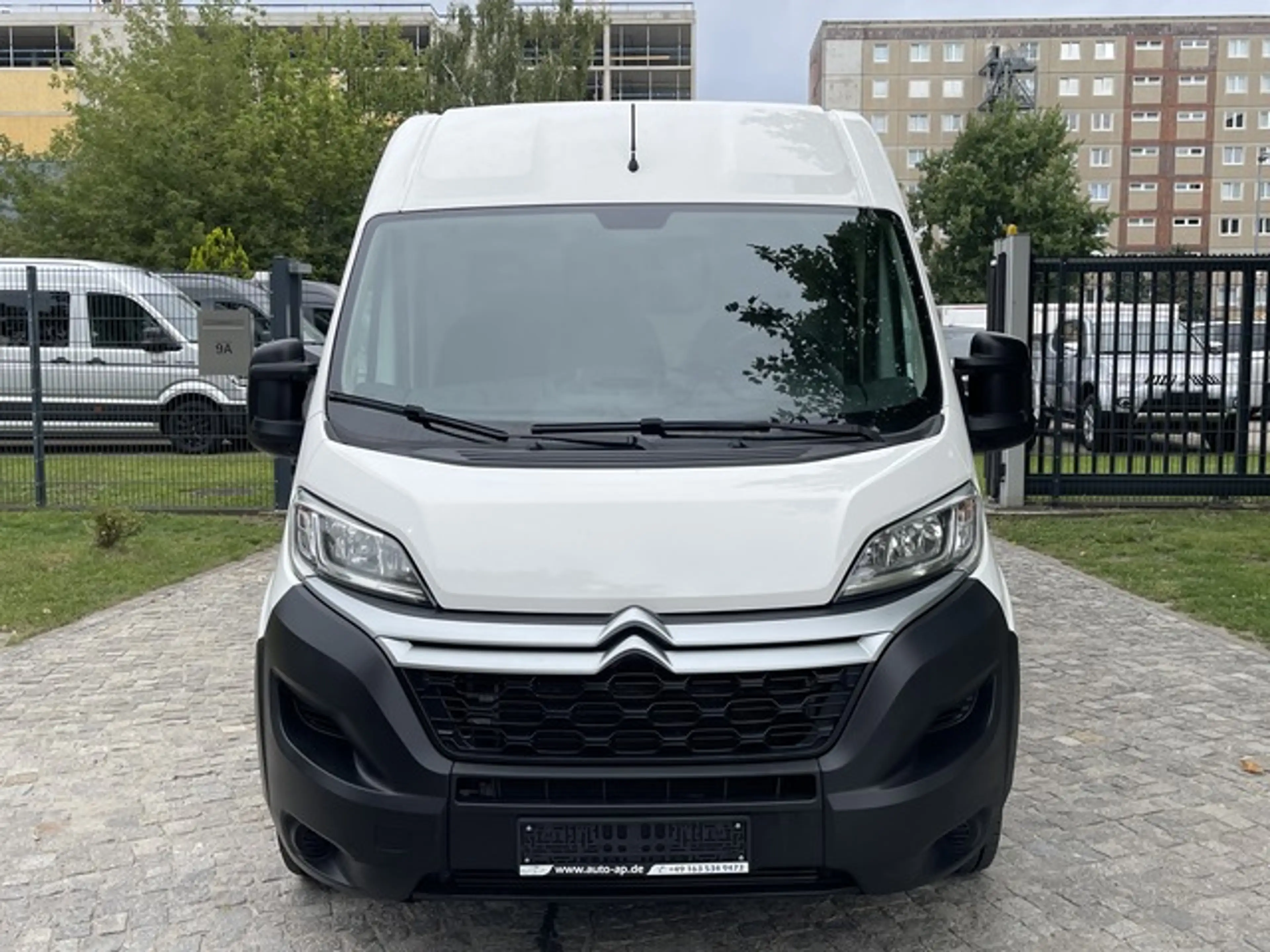 Citroen Jumper 33 L2H2 2.0 BlueHDi 160 1HAND*Klima*AHK — photo 2