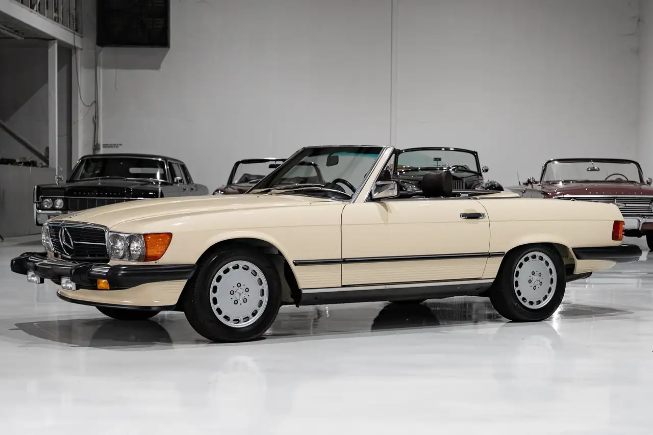 Mercedes-Benz 560