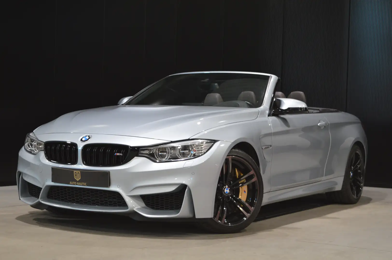 BMW M4 Cabriolet 431 ch Individual - Superbe état Argent - 1