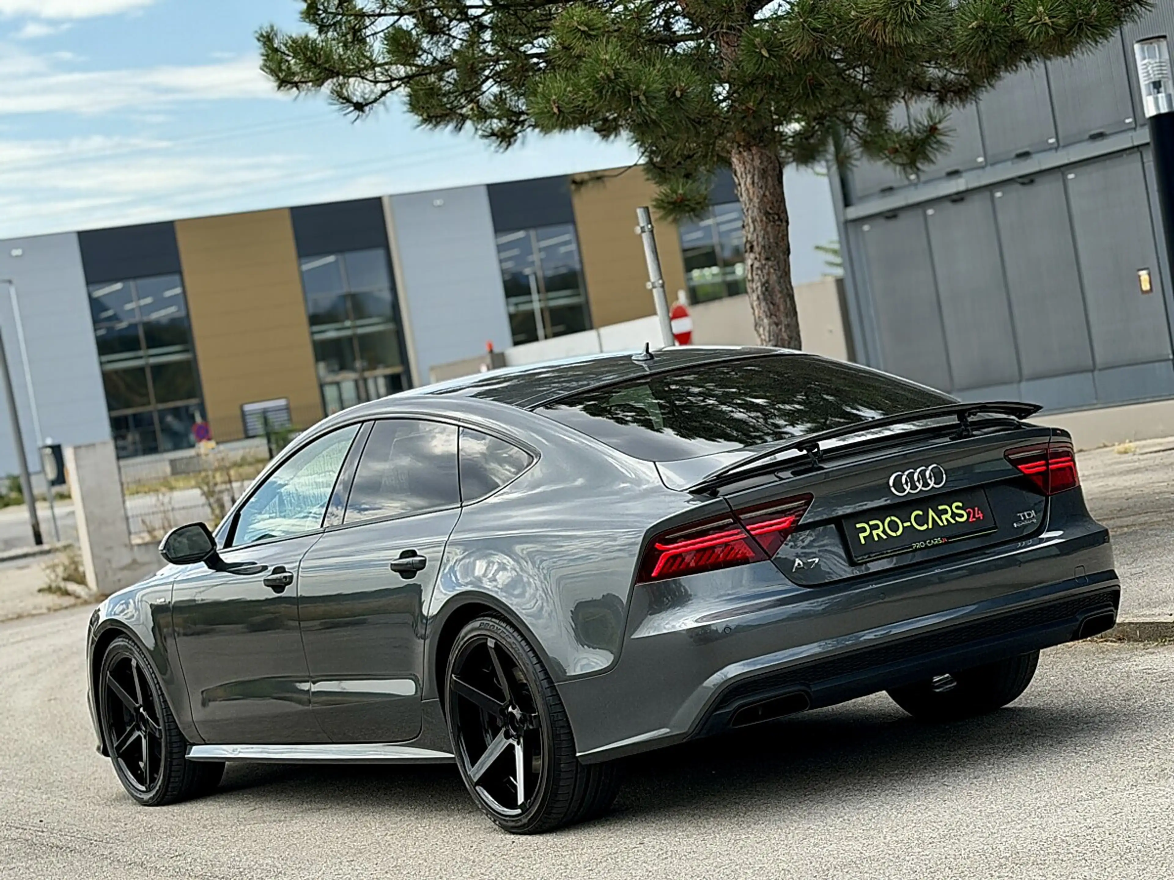 Audi A7 Sportback 3,0 TDI // S-LINE // STANDHEIZUNG // ... — photo 12