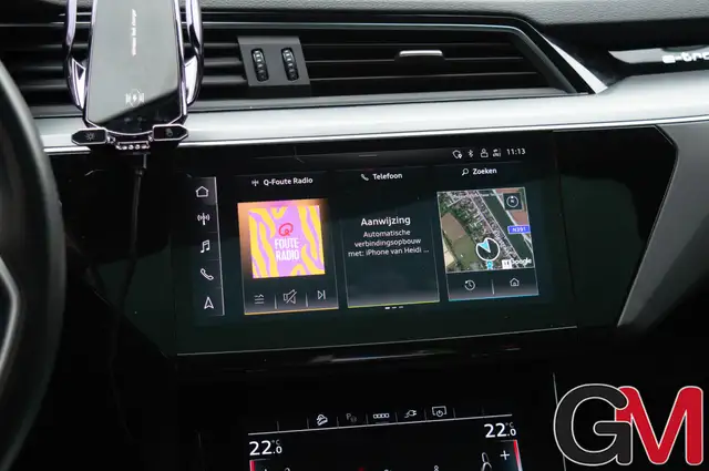 Audi Q8 E-Tron view 15