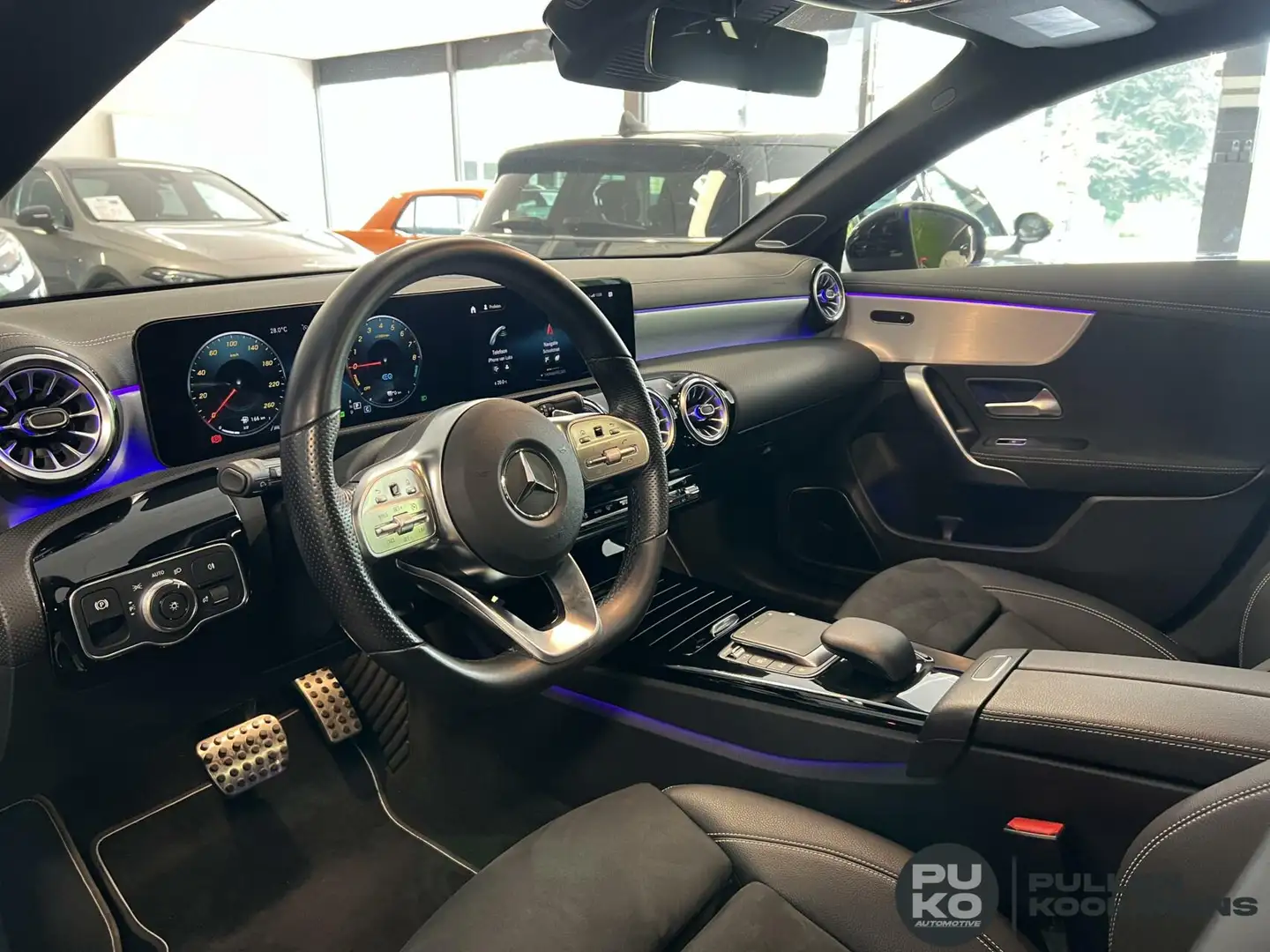 Mercedes-Benz CLA 250 250e Shooting brake Bleu - 2