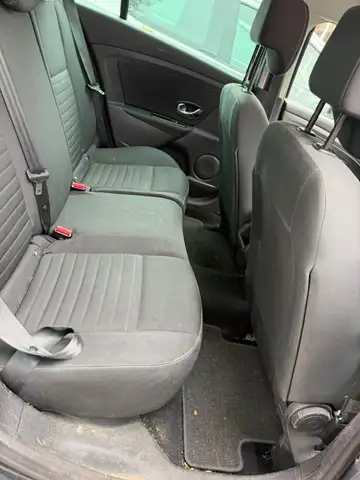Renault Megane view 22