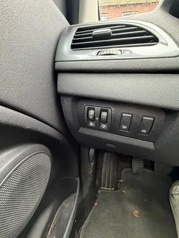 Renault Megane view 9