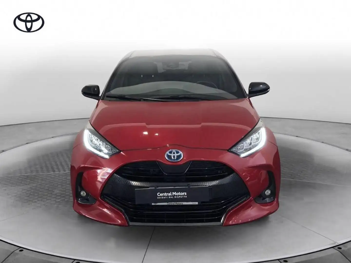 Toyota Yaris 1.5 hybrid Style Rosso - 2
