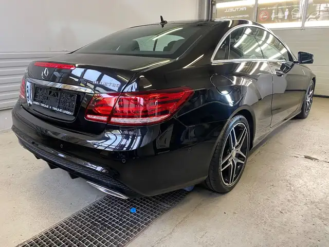 Mercedes-Benz E 220 Coupé E 220 BlueTEC AMG Räder Klasse Coupé