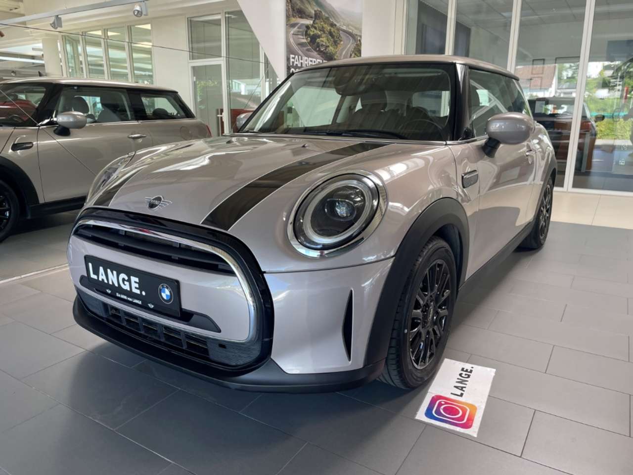 MINI Cooper 2022 — Classic Trim 1.5 DRIVINGASS. CARPLAY+RÜCKFAHRKAM.